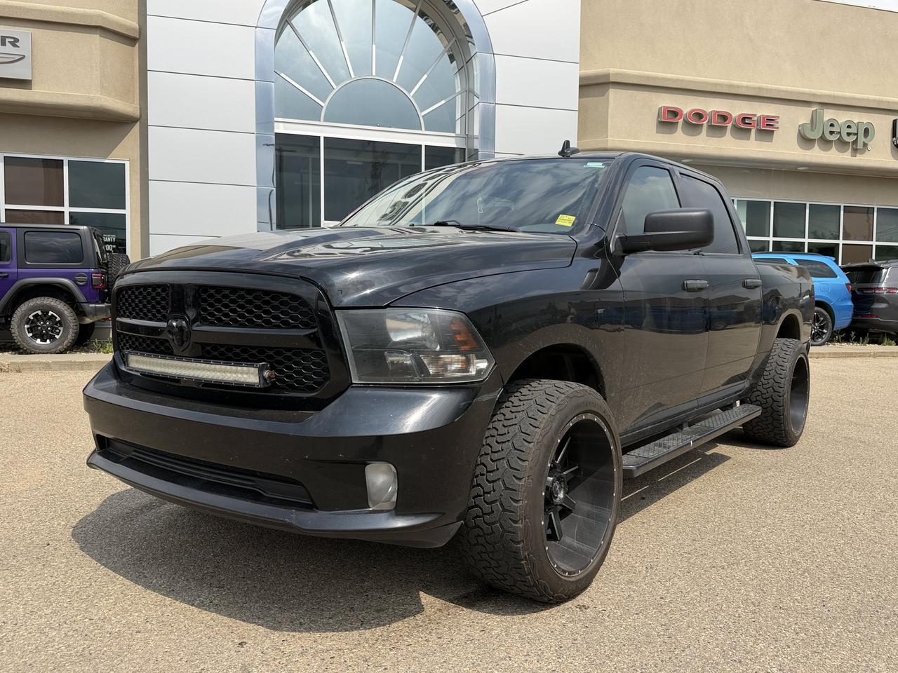 2019 Ram 1500 Classic Express Crew Cab 4x4 | HEMI V8 | Night Edition | Backup Camera | 20IN Wheels Redwater AB
