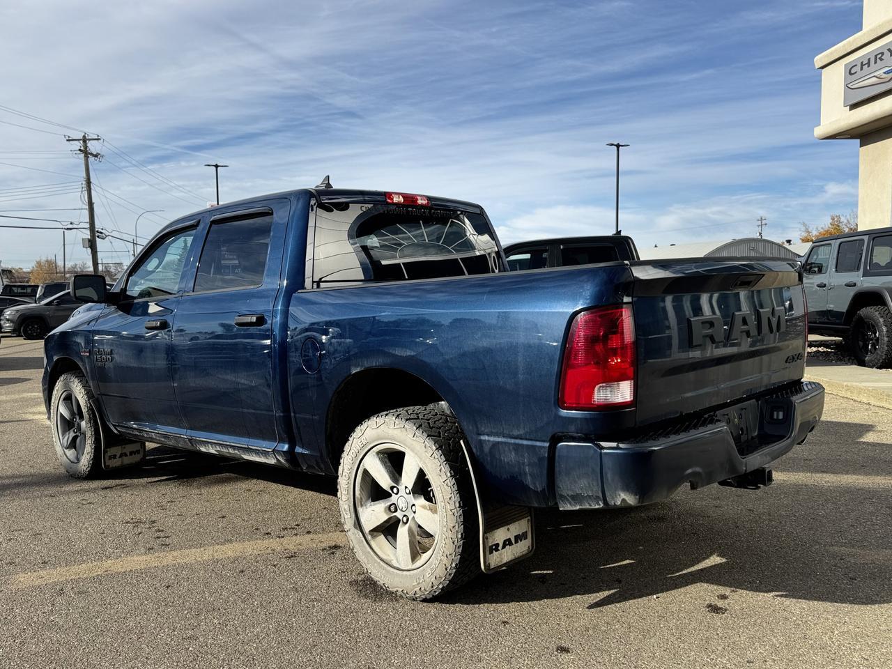2019 Ram 1500 Classic Express Night Edition Crew Cab 4x4 | HEMI V8 | Front Bench | Heated Seats Redwater AB