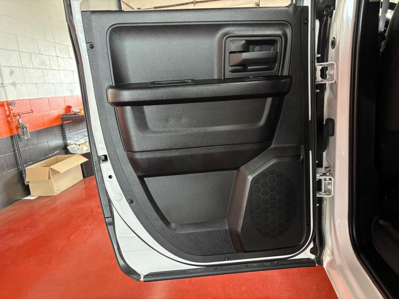 2019 Ram 1500 Classic Express Quad Cab 4x4 6'4 Box Franklin OH