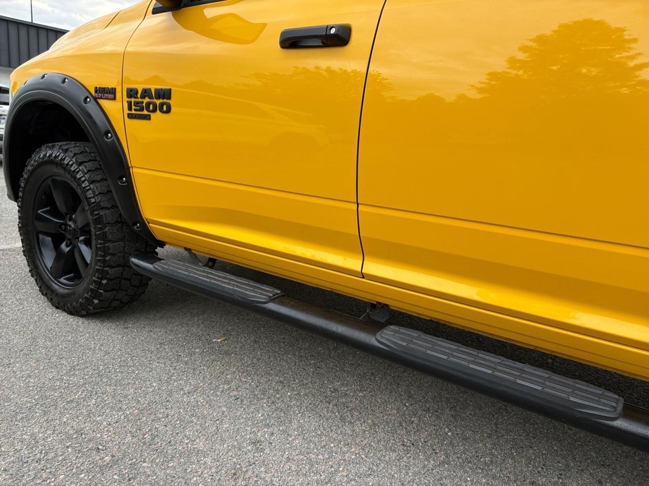 2019 Ram 1500 Classic Express, RUNNING BOARDS, FENDER FLARES, NAVIGATION, APPLE CARPLAY/ANDROID AUTO, TOW PACKAGE, REMOTE START, POWER MIRRORS, LOW MILES, CLEAN CARFAX, RIDE UNIQUE IN THIS RAM! Virginia Beach VA