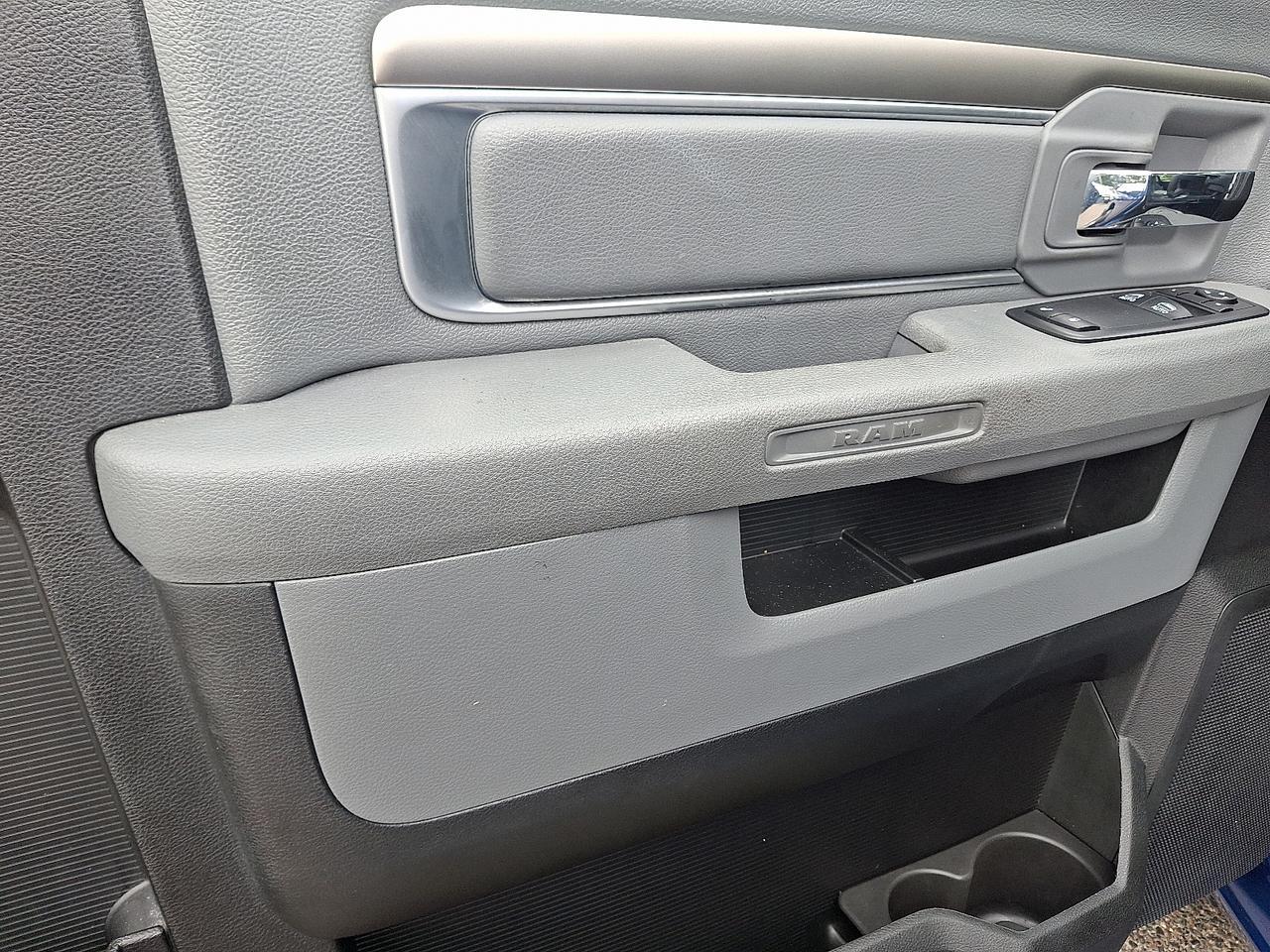 2019 Ram 1500 Classic Express Regular Cab 4x4 6&apos;4&quot; Box Vineland NJ
