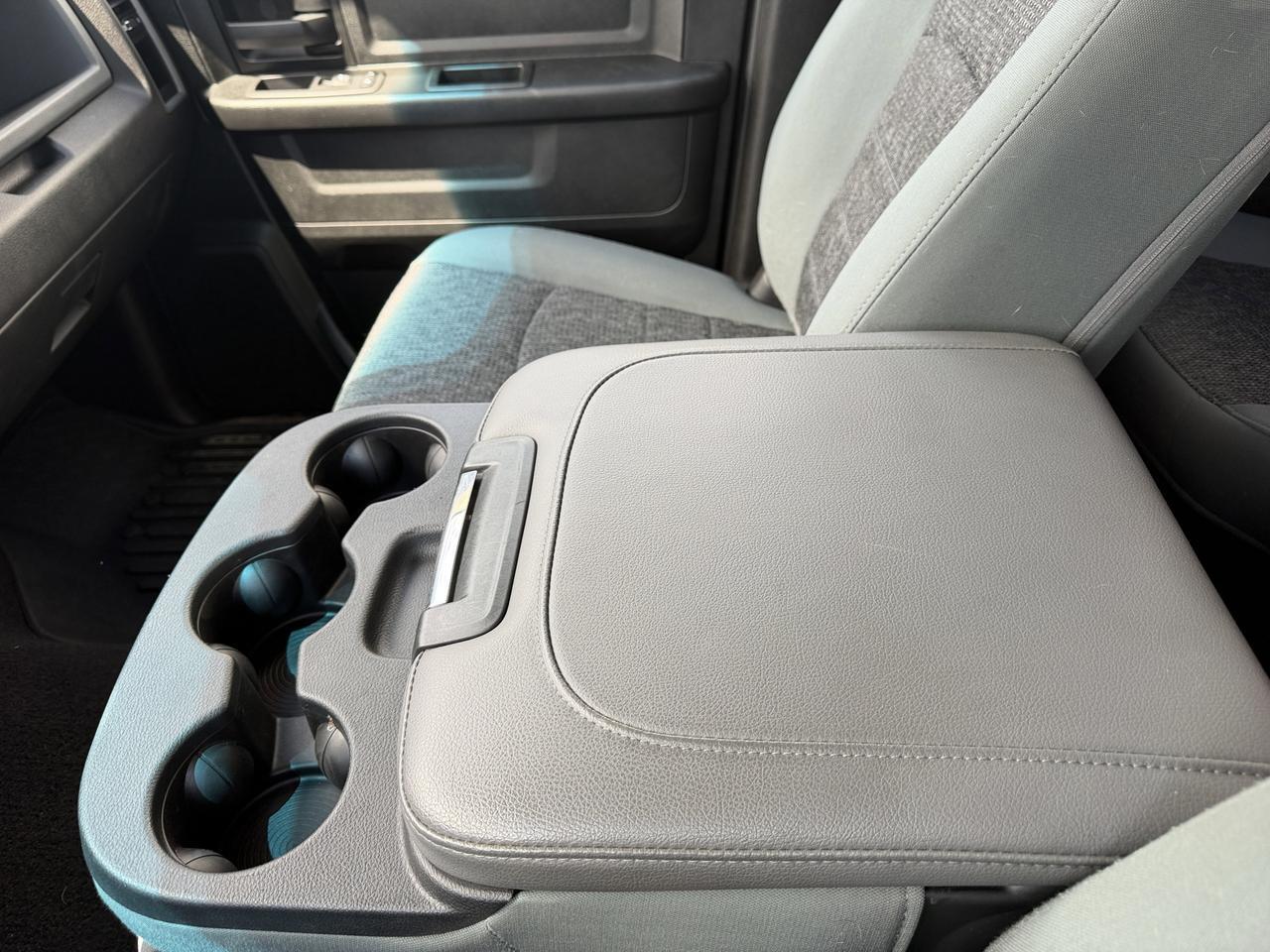 2019 Ram 1500 Classic Express Wuad Cab 4x4 | V8 HEMI | Heated Seats | Remote Start | Under 100000KMs Redwater AB