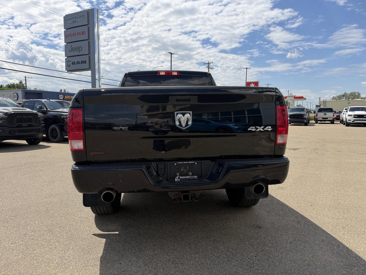 2019 Ram 1500 Classic Express Wuad Cab 4x4 | V8 HEMI | Heated Seats | Remote Start | Under 100000KMs Redwater AB