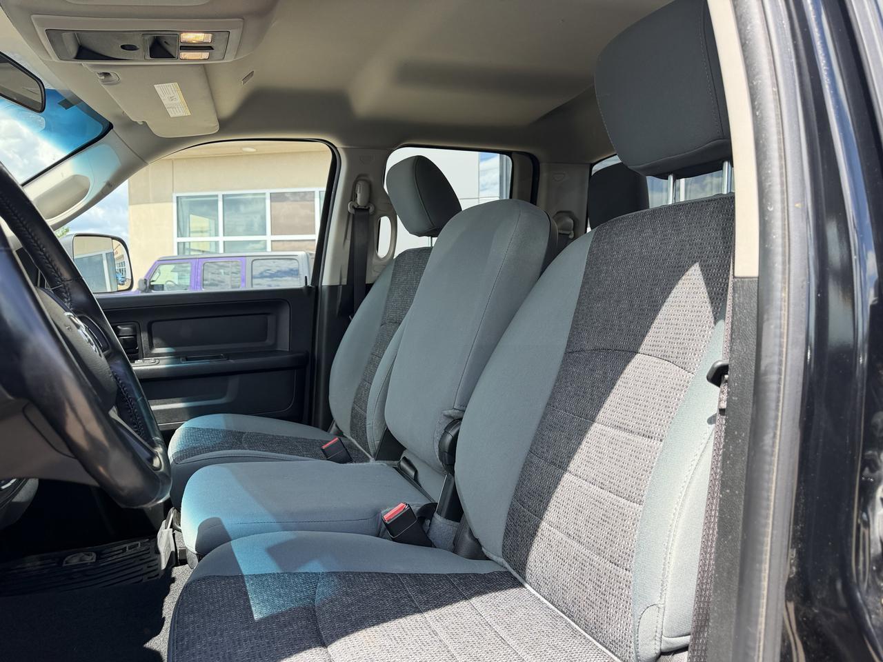2019 Ram 1500 Classic Express Wuad Cab 4x4 | V8 HEMI | Heated Seats | Remote Start | Under 100000KMs Redwater AB