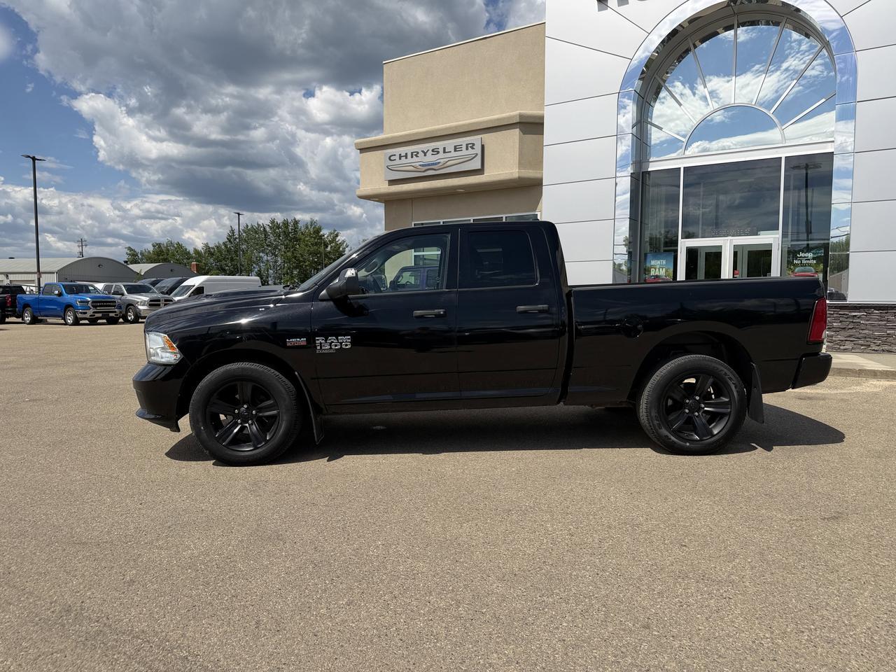 2019 Ram 1500 Classic Express Wuad Cab 4x4 | V8 HEMI | Heated Seats | Remote Start | Under 100000KMs Redwater AB