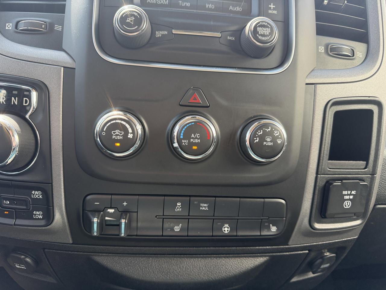 2019 Ram 1500 Classic Express Wuad Cab 4x4 | V8 HEMI | Heated Seats | Remote Start | Under 100000KMs Redwater AB