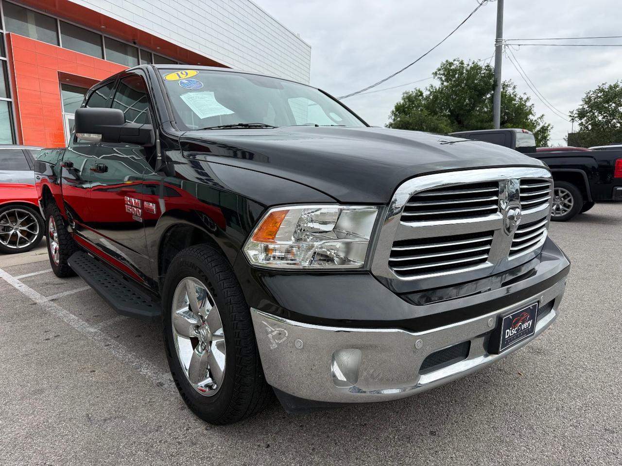 2019 Ram 1500 Classic Lone Star Crew Cab 4x4 5'7 Box Austin TX