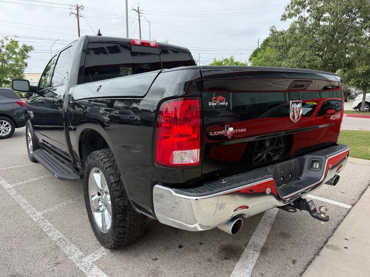 2019 Ram 1500 Classic Lone Star Crew Cab 4x4 5'7 Box