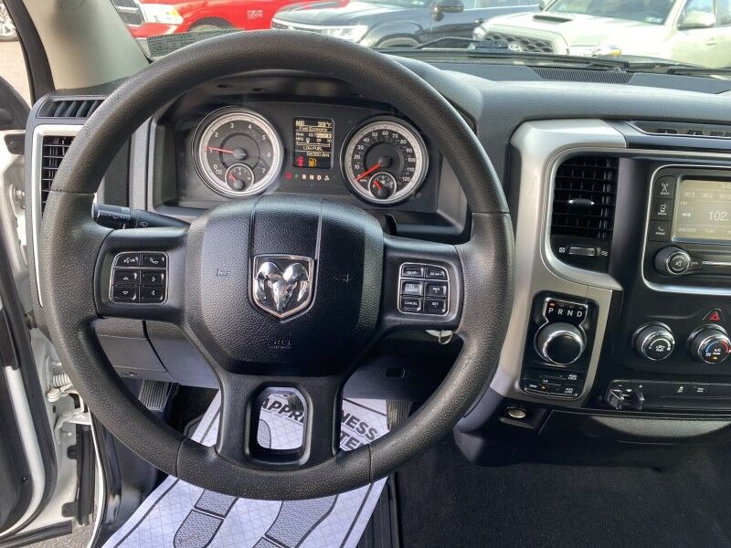 2019 Ram 1500 Classic SLT
