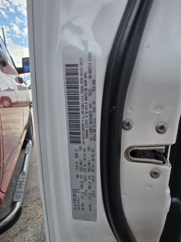 2019 Ram 1500 Classic SLT Crew Cab 4x2 6'4 Box San Antonio TX