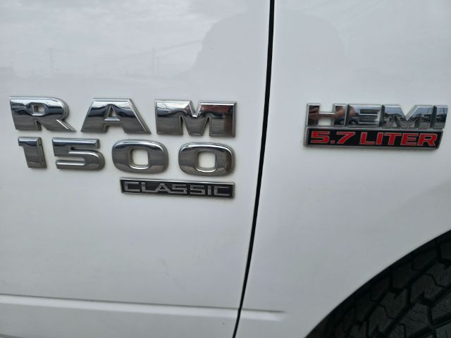 2019 Ram 1500 Classic SLT Crew Cab 4x2 6'4 Box San Antonio TX