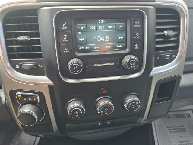 2019 Ram 1500 Classic SLT Crew Cab 4x2 6'4 Box San Antonio TX