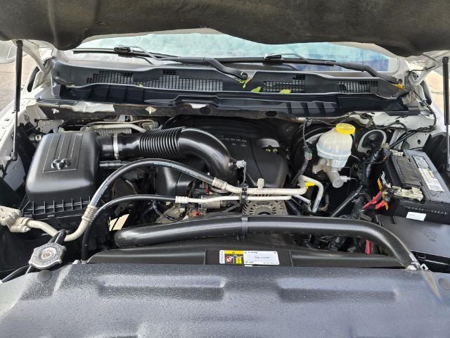 2019 Ram 1500 Classic SLT Crew Cab 4x2 6'4 Box San Antonio TX