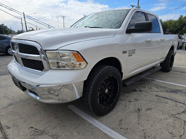 2019 Ram 1500 Classic SLT Crew Cab 4x2 6'4 Box San Antonio TX