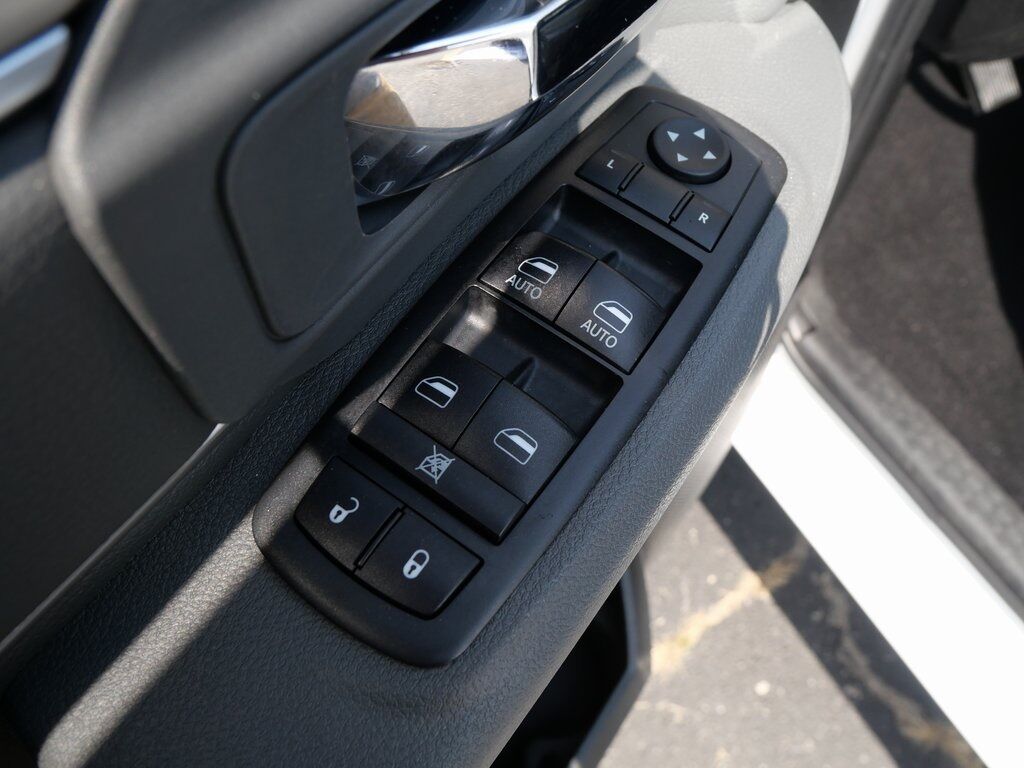 2019 Ram 1500 Classic SLT Mt Pleasant MI