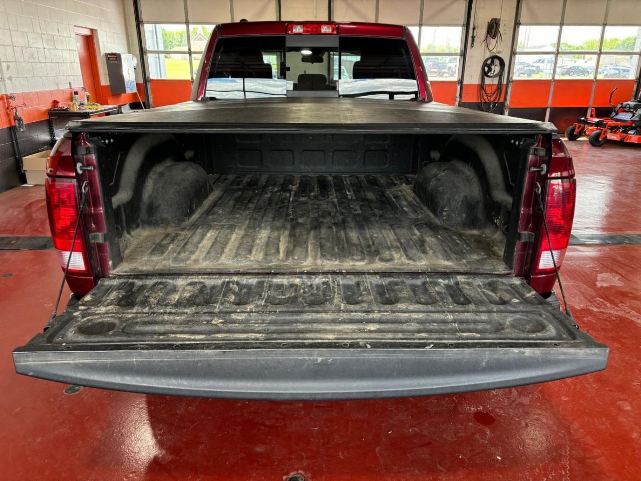 2019 Ram 1500 Classic SLT Quad Cab 4x4 6'4 Box Franklin OH