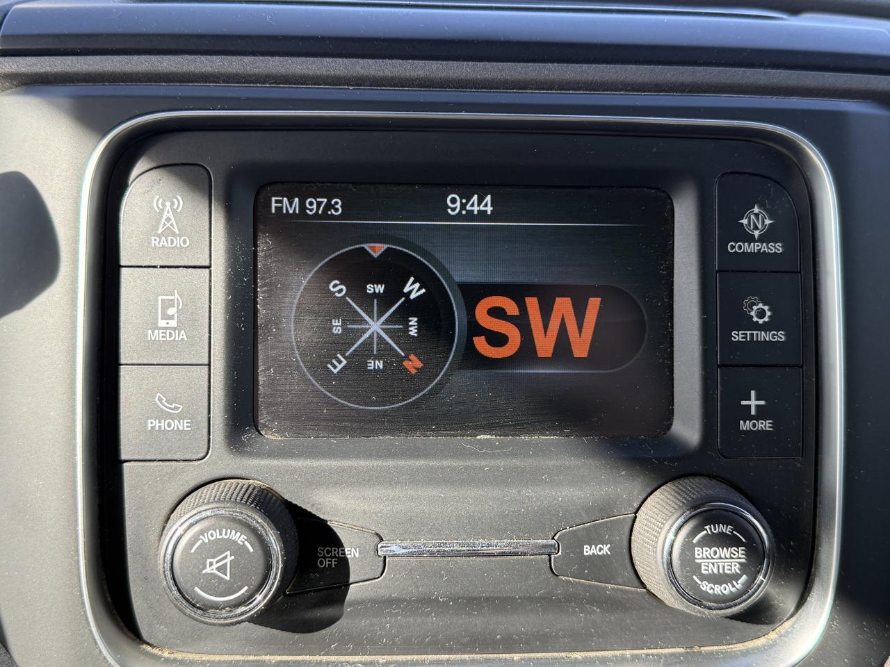2019 Ram 1500 Classic ST Crew Cab 4x4 | HEMI V8 | Brilliant Black | 20IN Chrome-Clad Alum Wheels | Backup Camera Redwater AB