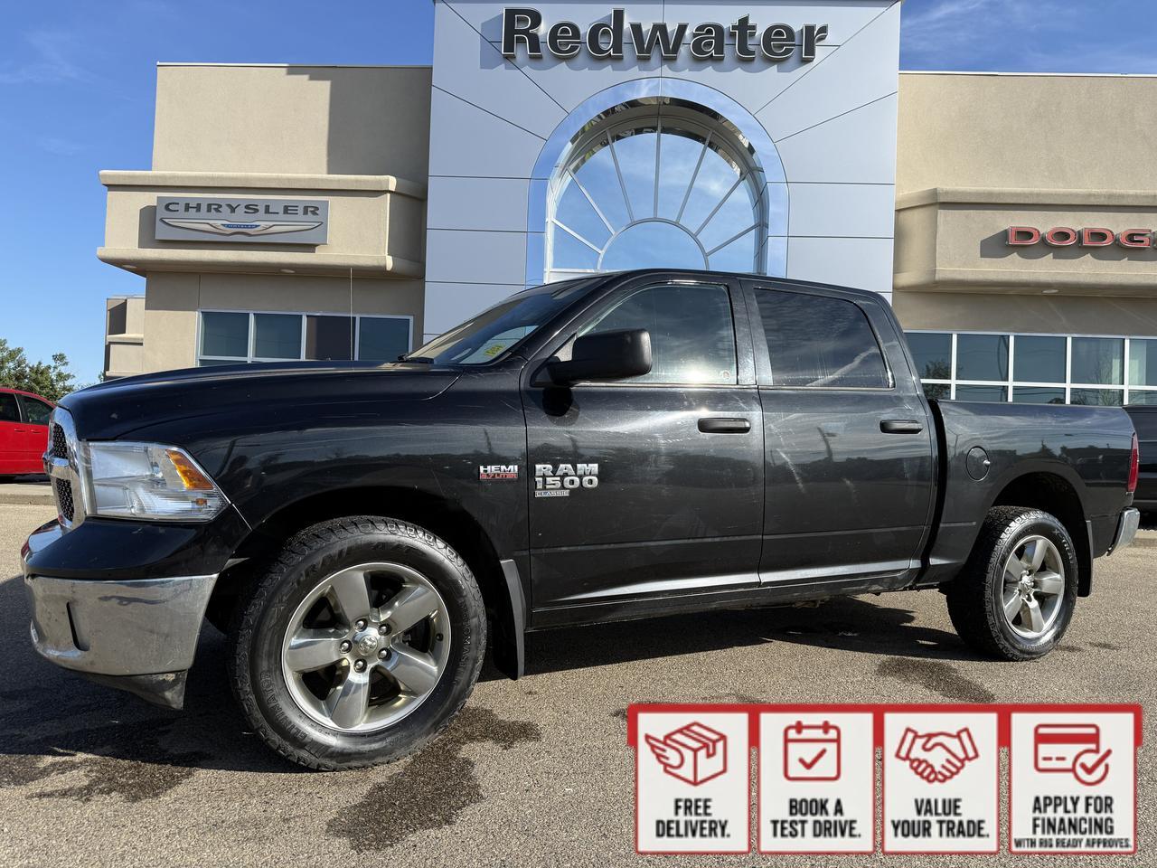 2019 Ram 1500 Classic ST Crew Cab 4x4 | HEMI V8 | Brilliant Black | 20IN Chrome-Clad Alum Wheels | Backup Camera