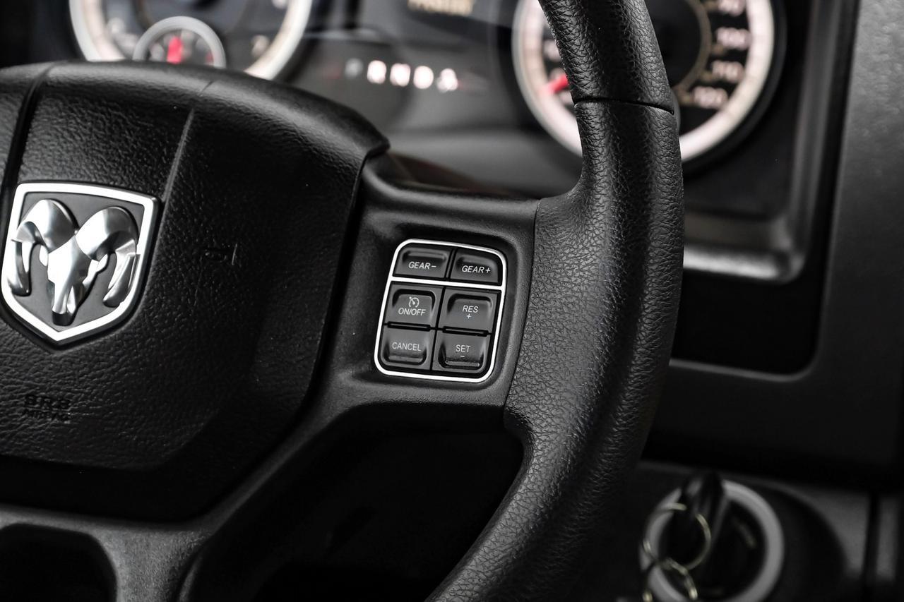 2019 Ram 1500 Classic TRADESMAN CREW CAB AUTOMATIC BLUETOOTH CRUISE CONTROL TOW HITCH Carrollton TX