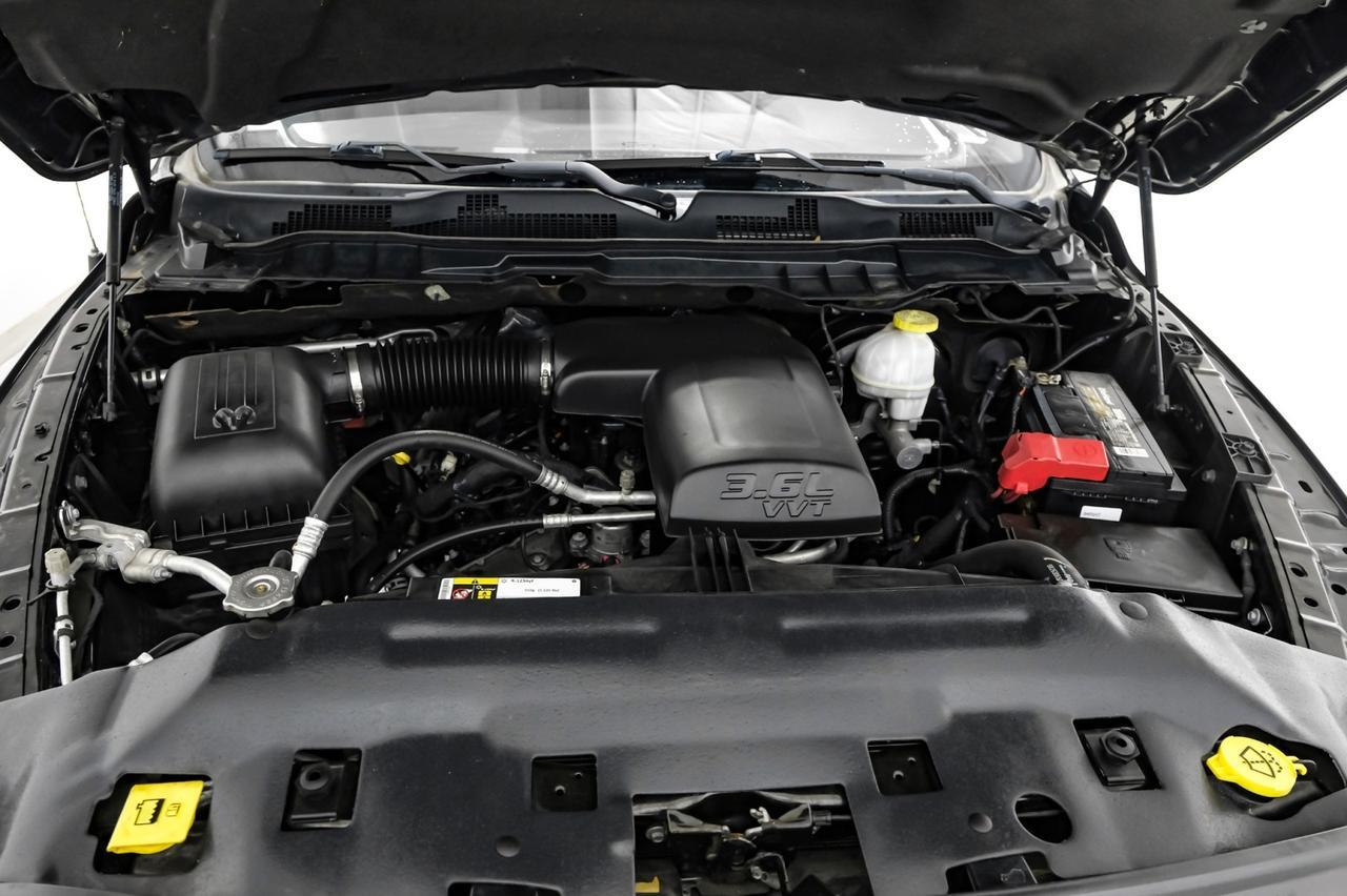 2019 Ram 1500 Classic TRADESMAN CREW CAB AUTOMATIC BLUETOOTH CRUISE CONTROL TOW HITCH Carrollton TX