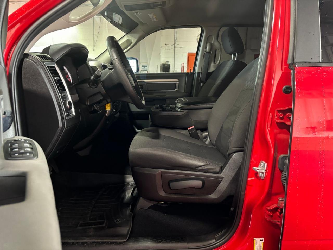 2019 Ram 1500 Classic Warlock Crew Cab 4x4 5'7 Box Franklin OH