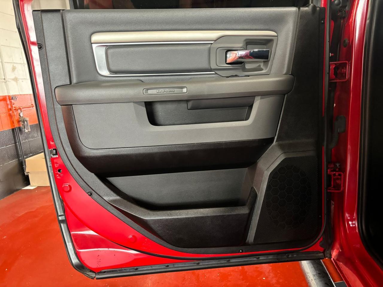2019 Ram 1500 Classic Warlock Crew Cab 4x4 5'7 Box Franklin OH