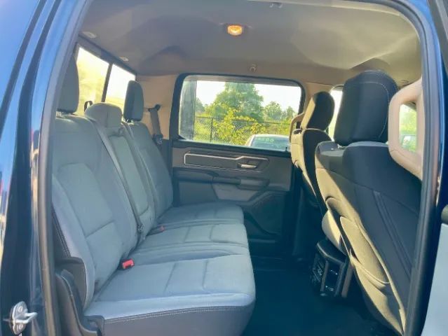 2019 Ram 1500 Crew Cab Big Horn Pickup 4D 6 1/3 ft Cincinnati OH