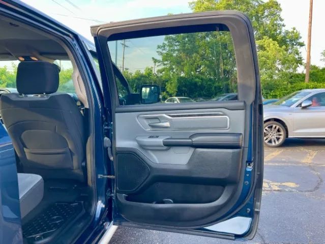 2019 Ram 1500 Crew Cab Big Horn Pickup 4D 6 1/3 ft Cincinnati OH