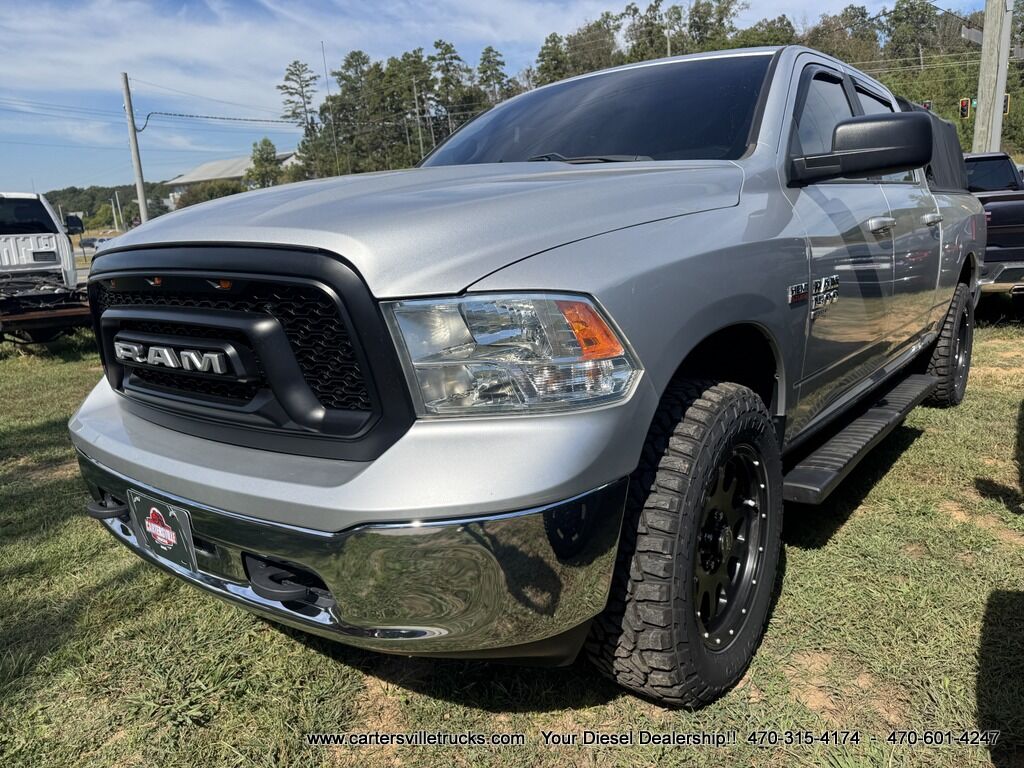 2019 Ram 1500 DS SLT 4X4