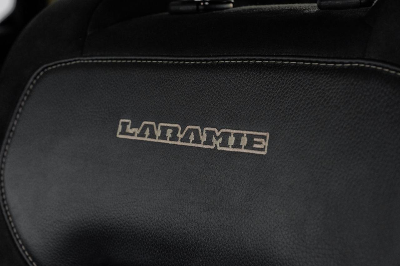 2019 Ram 1500 LARAMIE CREW CAB 4WD 5.7L HEMI BLIND SPOT ASSIST NAVIGATION PANO Carrollton TX