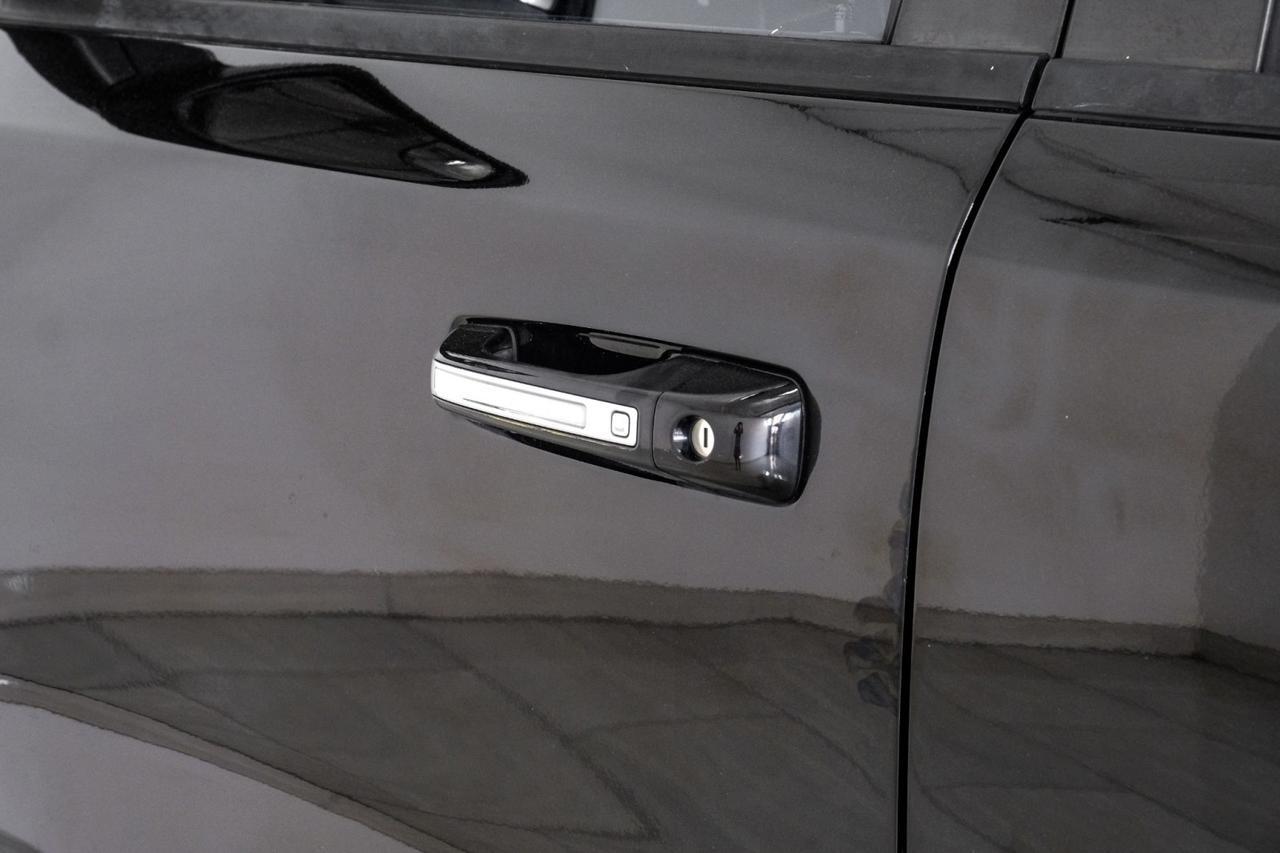 2019 Ram 1500 LARAMIE CREW CAB 4WD 5.7L HEMI BLIND SPOT ASSIST NAVIGATION PANO Carrollton TX
