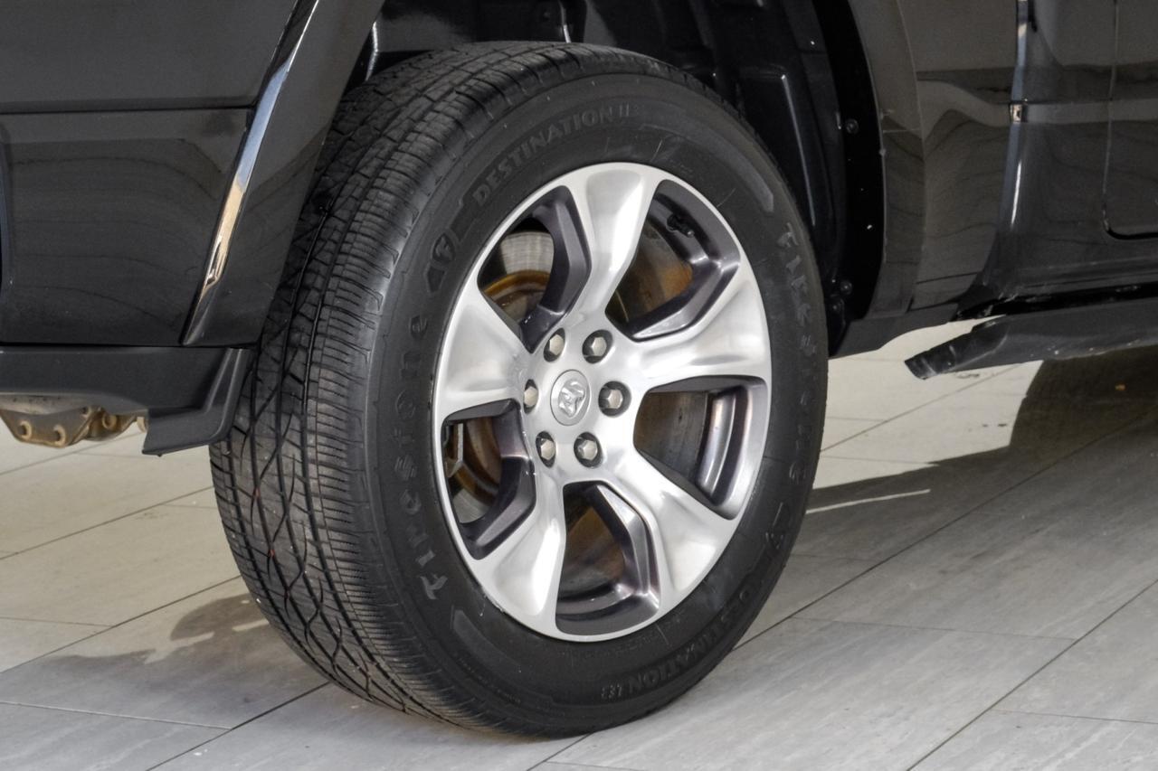 2019 Ram 1500 LARAMIE CREW CAB 4WD 5.7L HEMI BLIND SPOT ASSIST NAVIGATION PANO Carrollton TX