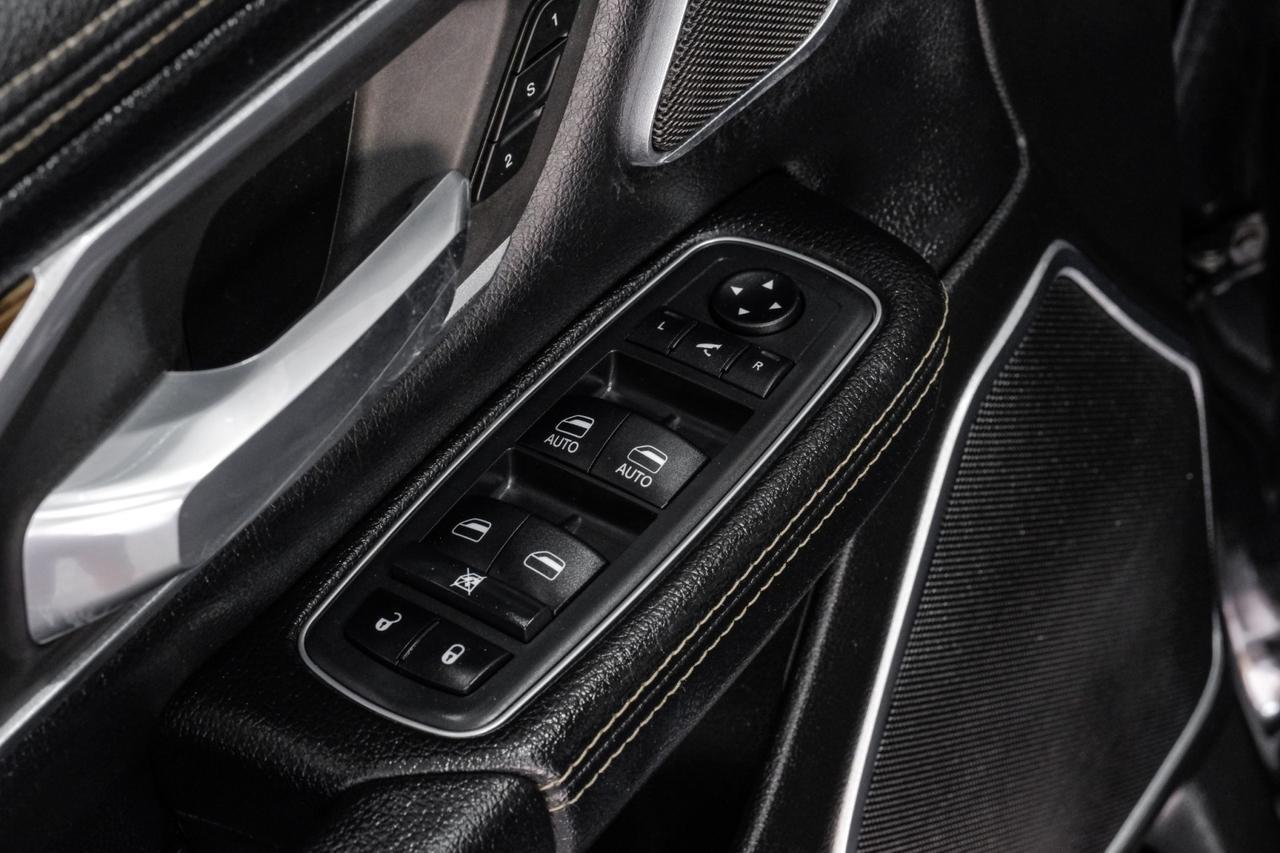 2019 Ram 1500 LARAMIE CREW CAB 4WD 5.7L HEMI BLIND SPOT ASSIST NAVIGATION PANO Carrollton TX
