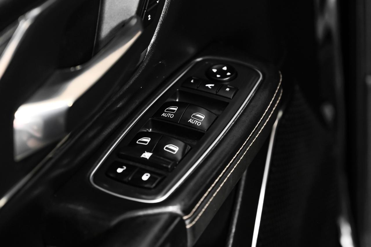 2019 Ram 1500 LIMITED CREW CAB 5.7L HEMI BLIND SPOT ADVANCE SAFETY GROUP NAVIG Carrollton TX