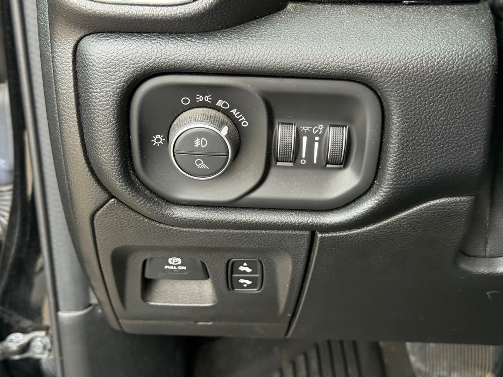 2019 Ram 1500 Laramie Crestwood KY