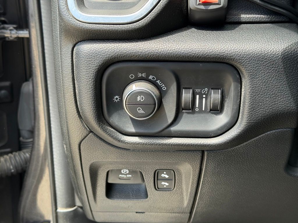 2019 Ram 1500 Laramie Crestwood KY