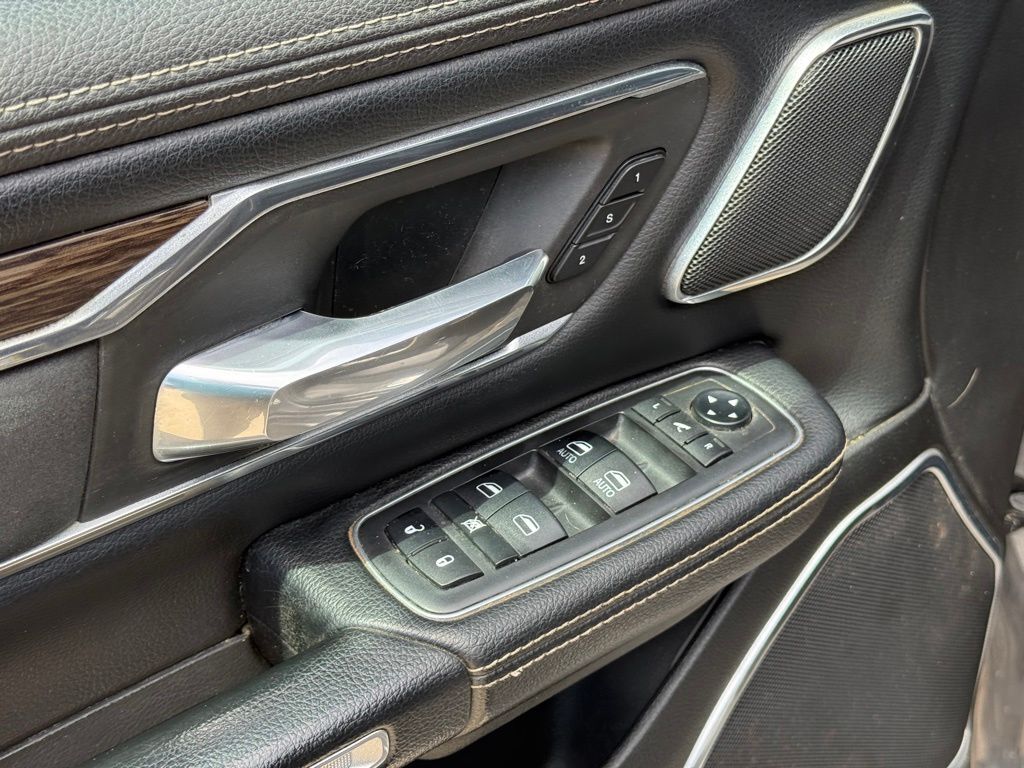 2019 Ram 1500 Laramie Crestwood KY