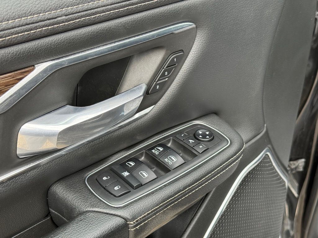 2019 Ram 1500 Laramie Crestwood KY