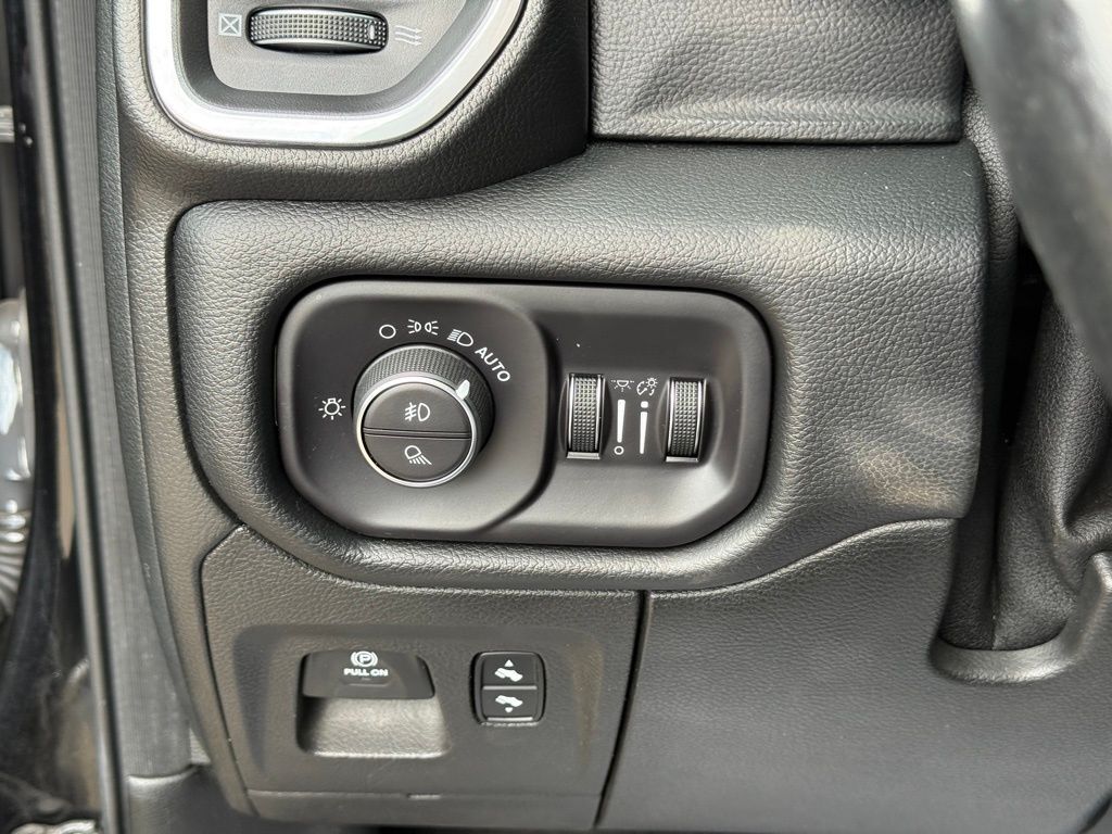 2019 Ram 1500 Laramie Crestwood KY