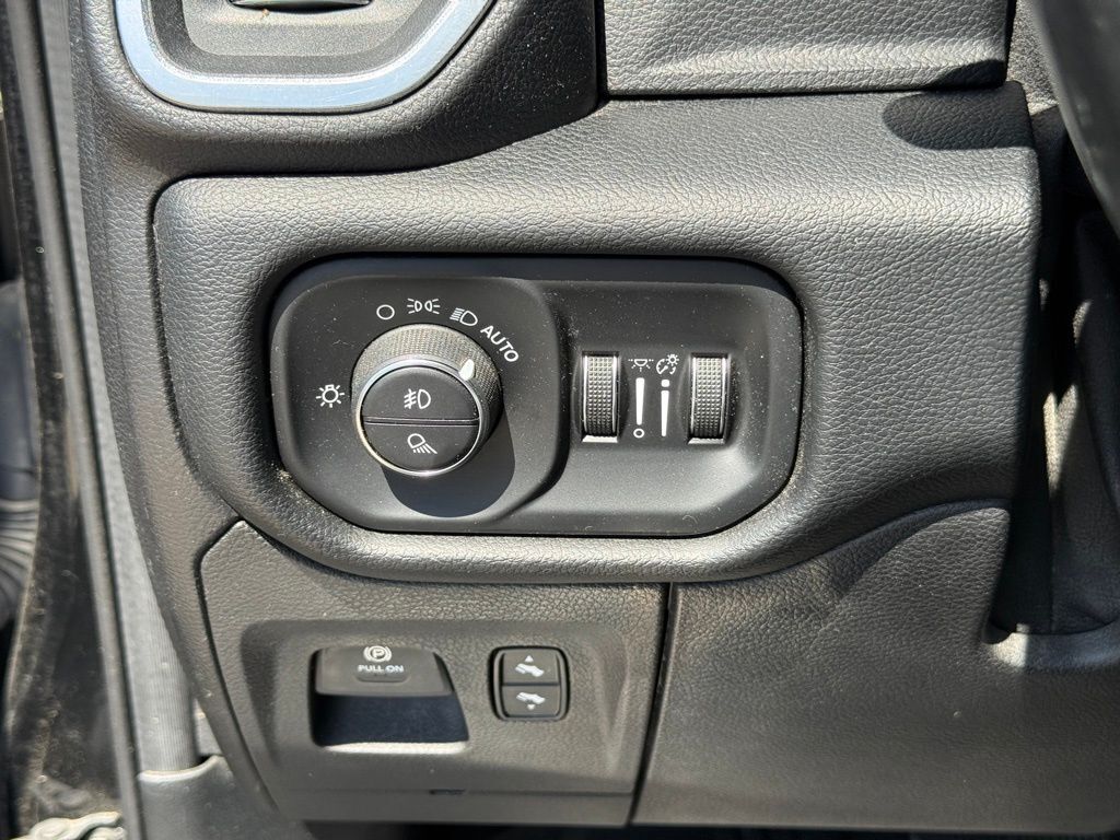 2019 Ram 1500 Laramie Crestwood KY