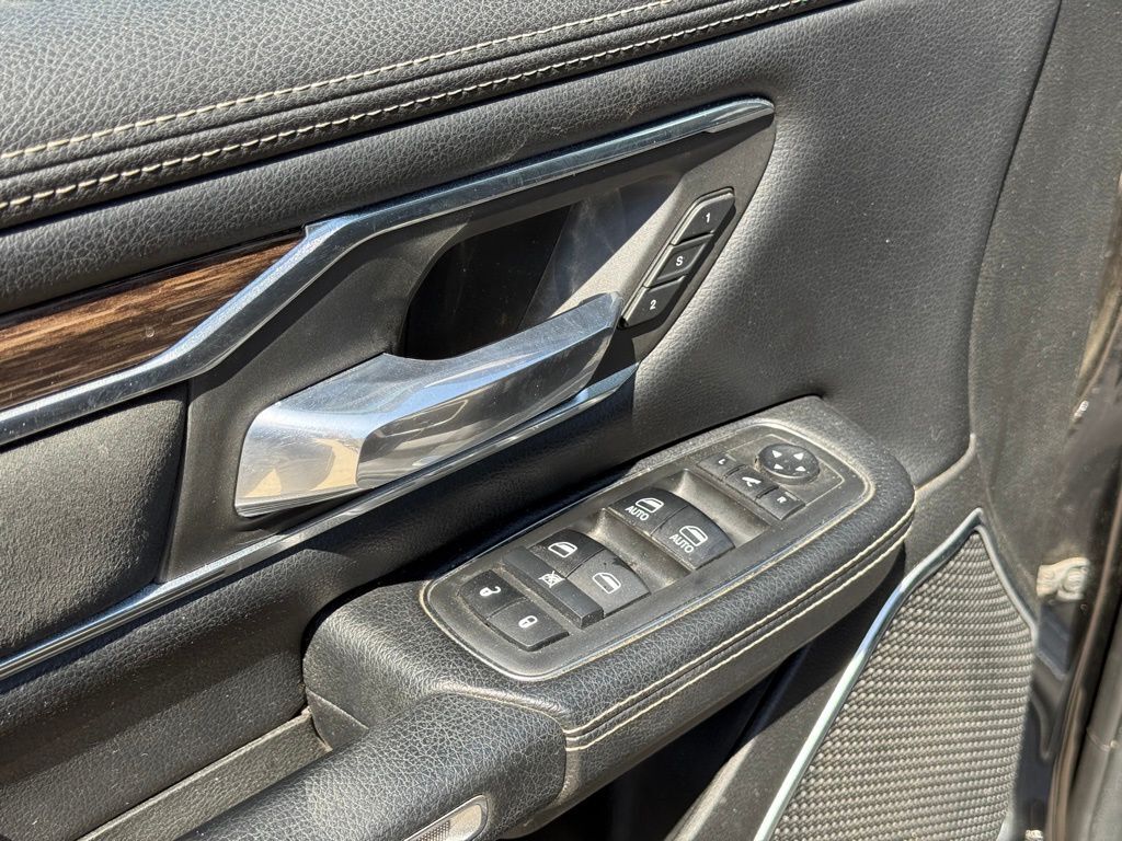 2019 Ram 1500 Laramie Crestwood KY