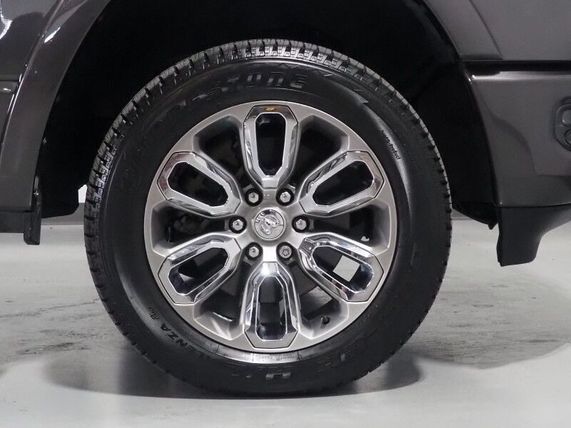 2019 Ram 1500 Laramie Crew Cab 4WD *SPORT APPEARANCE PKG, OFF-ROAD PKG, BLIND SPOT ALERT, BACKUP CAMERA, COLOR TOUCHSCREEN, LEATHER, CLIMATE SEATS, HEATED STEERING, REMOTE START, 20 INCH WHEELS, ALPINE AUDIO, ANDROID & APPLE Round Rock TX