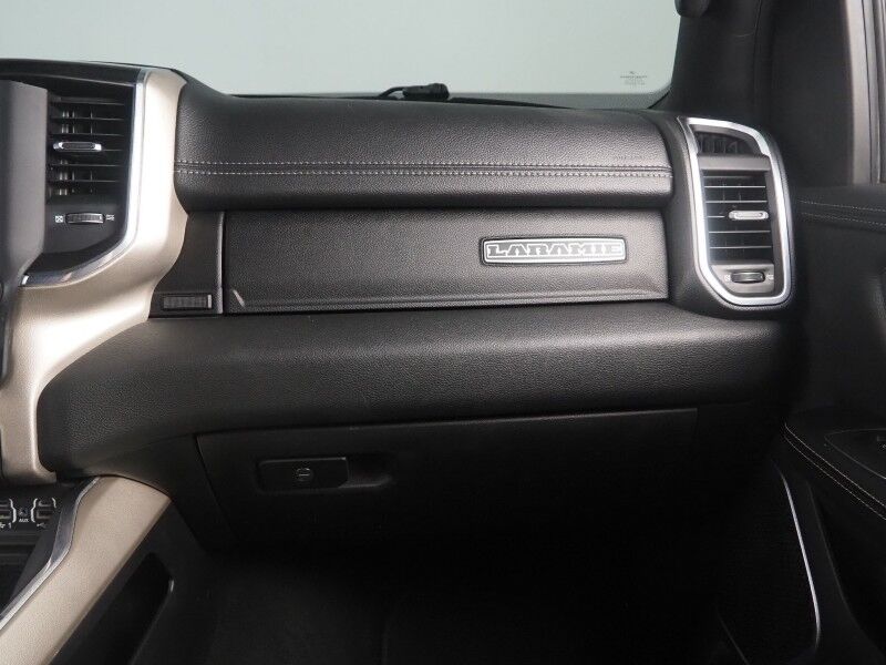 2019 Ram 1500 Laramie Crew Cab 4WD *SPORT APPEARANCE PKG, OFF-ROAD PKG, BLIND SPOT ALERT, BACKUP CAMERA, COLOR TOUCHSCREEN, LEATHER, CLIMATE SEATS, HEATED STEERING, REMOTE START, 20 INCH WHEELS, ALPINE AUDIO, ANDROID & APPLE Round Rock TX