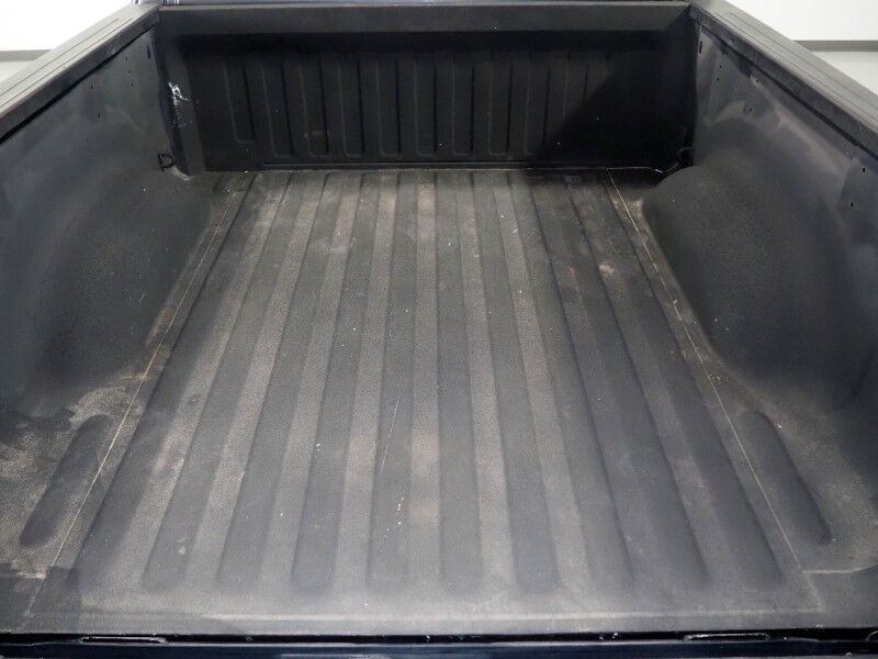 2019 Ram 1500 Laramie Crew Cab 4WD *SPORT APPEARANCE PKG, OFF-ROAD PKG, BLIND SPOT ALERT, BACKUP CAMERA, COLOR TOUCHSCREEN, LEATHER, CLIMATE SEATS, HEATED STEERING, REMOTE START, 20 INCH WHEELS, ALPINE AUDIO, ANDROID & APPLE Round Rock TX