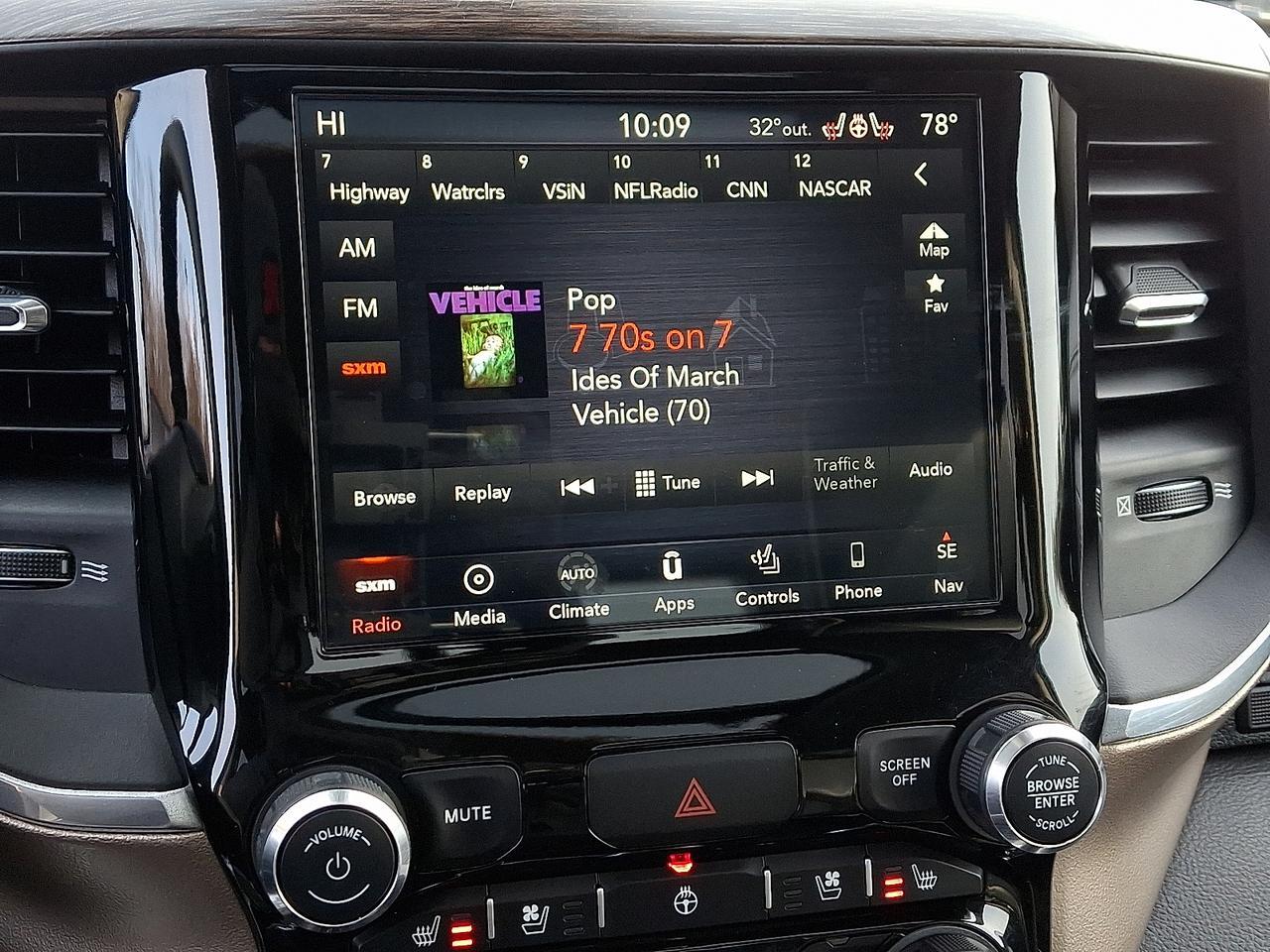 2019 Ram 1500 Laramie Crew Cab 4x4 5'7" Box Vineland NJ