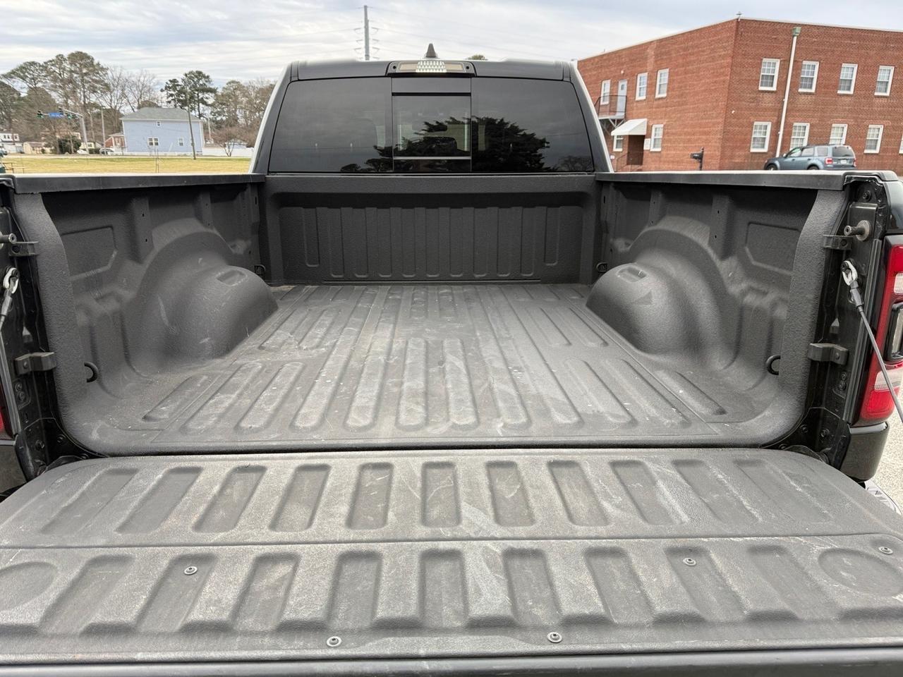 2019 Ram 1500 Laramie, HEATED AND VENTILATED SEATS, HEATED REAR SEATS, APPLE CARPLAY/ANDROID AUTO, UNIVERSAL GARAGE DOOR OPENER, POWER FOLDING MIRRORS, REMOTE START, TOW PACKAGE, CLEAN CARFAX, COME AND SEE THIS RAM 1500 BEFORE ITS GONE! Norfolk VA