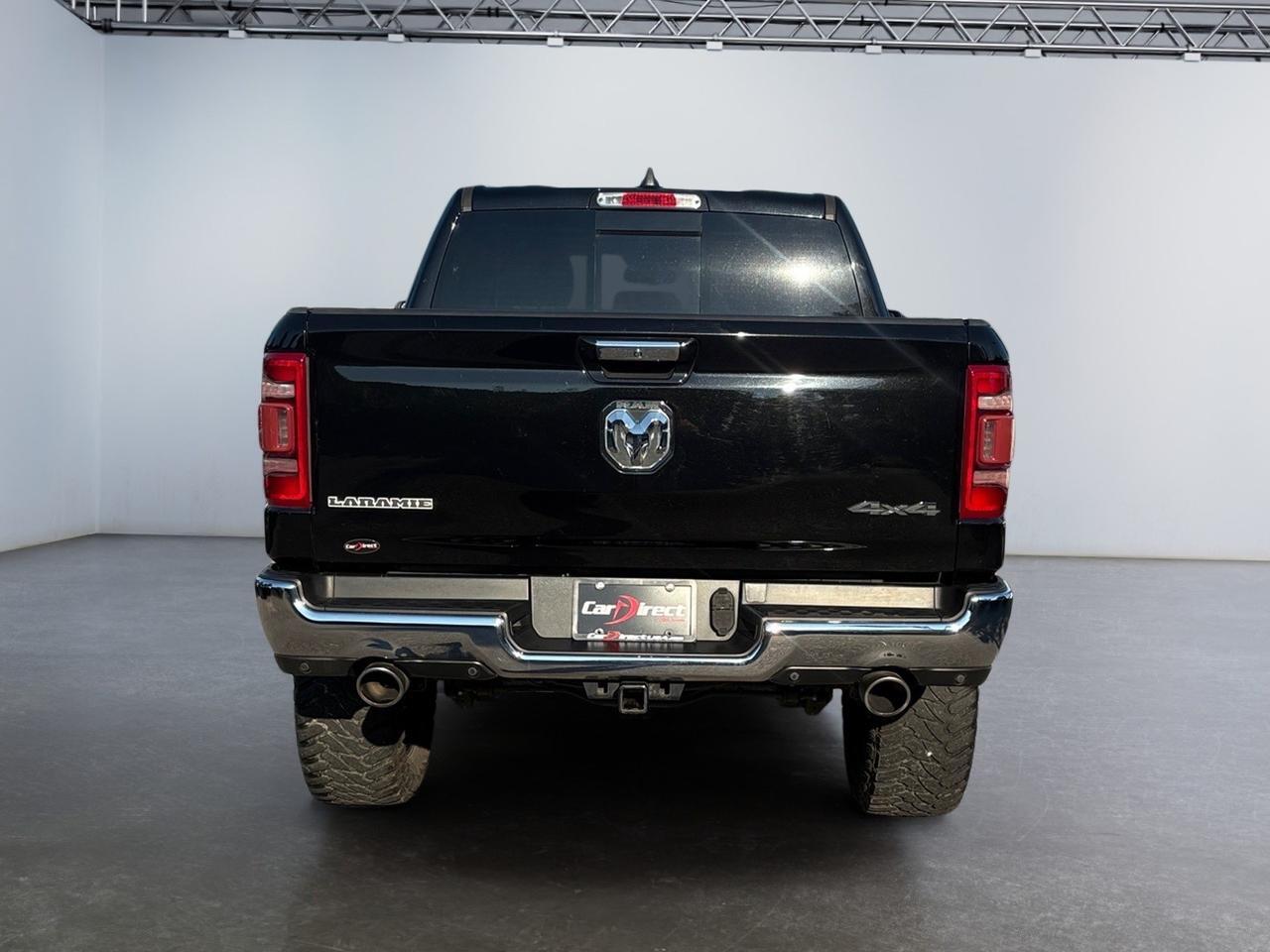 2019 Ram 1500 Laramie, TOW PACKAGE, BED LINER, APPLE CARPLAY/ANDROID AUTO, HEATED STEERING WHEEL & SEATS, BLIND SPOT ALERT, LANE KEEP ASSIST, REAR POWER SLIDING WINDOW, SUNROOF, CLEAN CERTIFIED CARFAX, RAM INTO SUMMER IN THIS 1500 LARAMIE! Virginia Beach VA