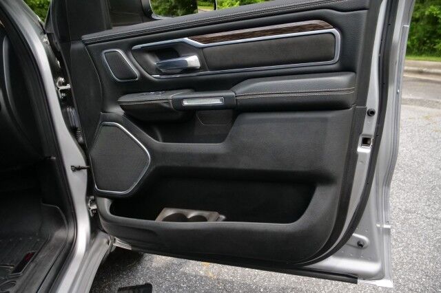 2019 Ram 1500 Laramie / Wheels & Tires / 5.7L V8! High Point NC