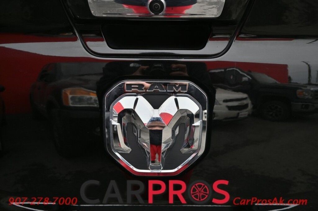 2019 Ram 1500 Limited - Crew Cab - 4X4 - 5.7L HEMI V8 - Front & Rear Heated/Cooled Leather Seats - Heated Steering Wheel - Remote Start - NAV - Harman Kardon - Panoramic Sunroof - Painted Tonneau Cover - Air Suspension - Tow Pkg - 1 Owner Anchorage AK