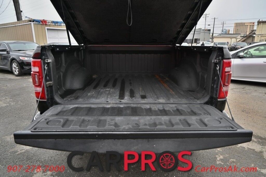 2019 Ram 1500 Limited - Crew Cab - 4X4 - 5.7L HEMI V8 - Front & Rear Heated/Cooled Leather Seats - Heated Steering Wheel - Remote Start - NAV - Harman Kardon - Panoramic Sunroof - Painted Tonneau Cover - Air Suspension - Tow Pkg - 1 Owner Anchorage AK